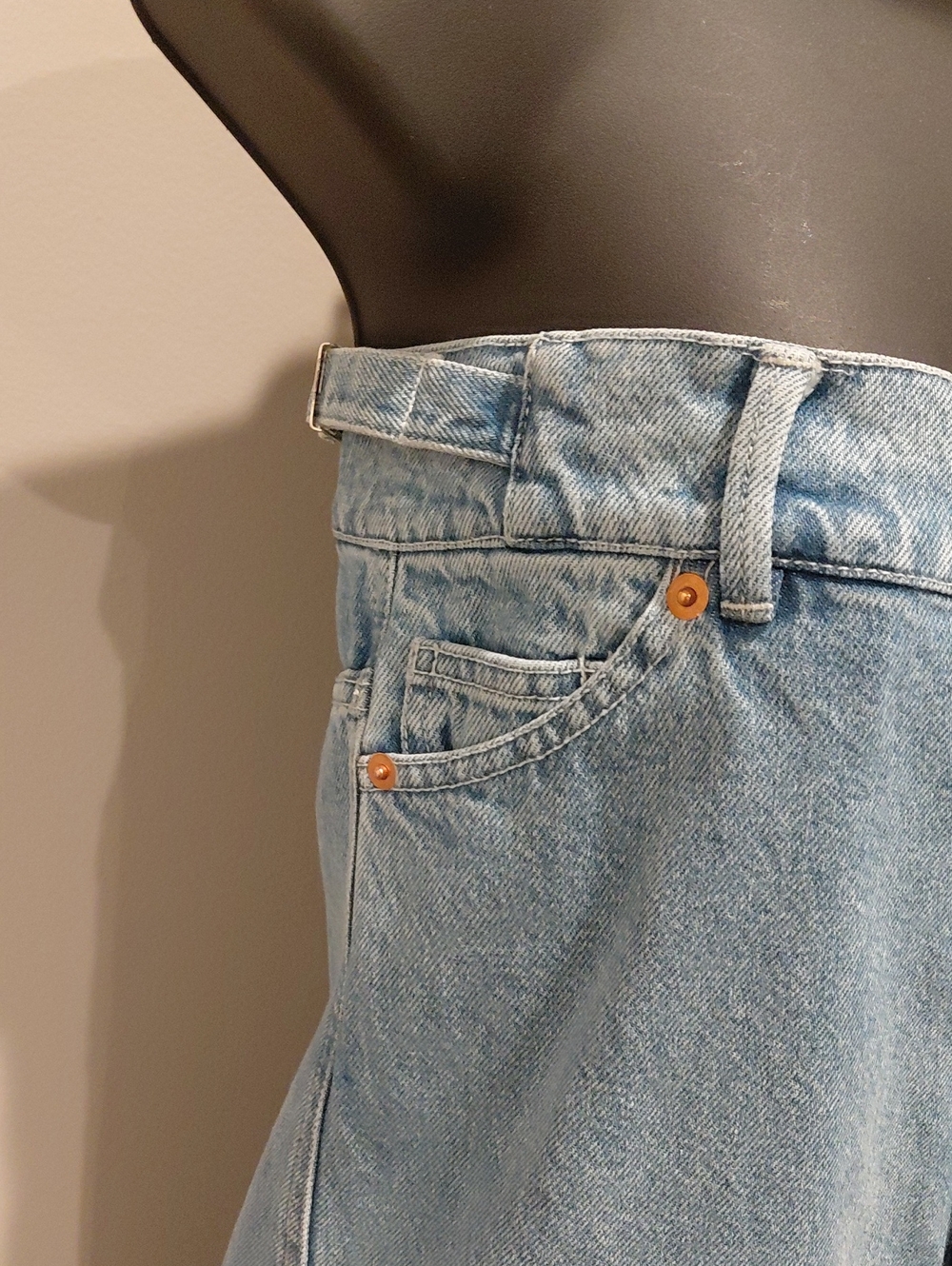 Alohas Strapless Wide-Leg Denim Jumpsuit - Light Blue - Picture 4 of 7